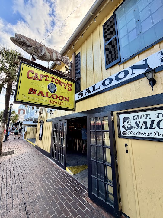 Capt Tony’s Saloon