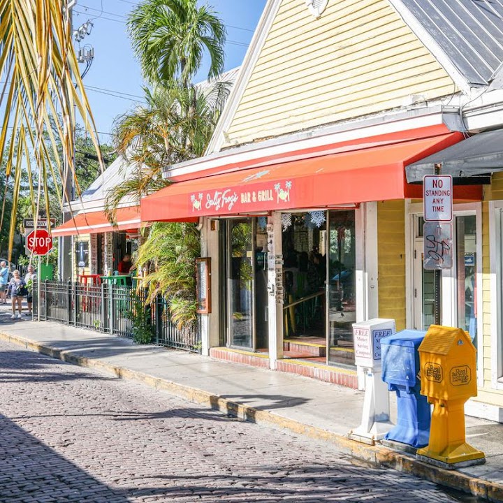 Salty Frog's Bar & Grill